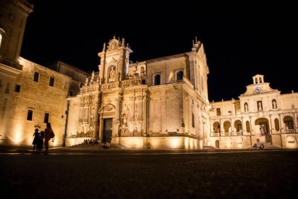 Casa Anna Apartment Lecce Bagian luar foto