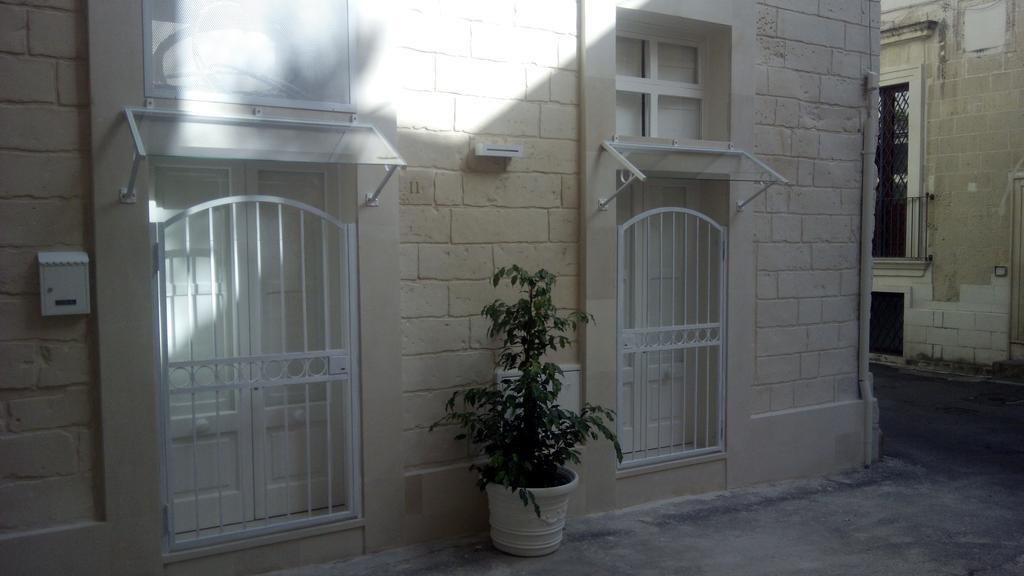 Casa Anna Apartment Lecce Bagian luar foto